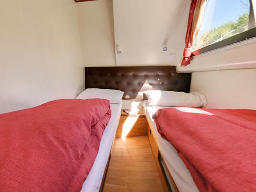 Hesse Motorboat 3 cabin 6 berths 6 guests 12.75 m Listing Number: #26297 2