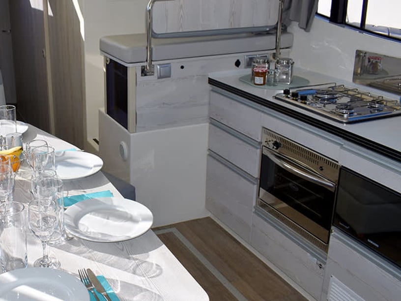 Rheinsberg Motorboat 4 cabin 9 berths 9 guests 13 m Listing Number: #26333 3