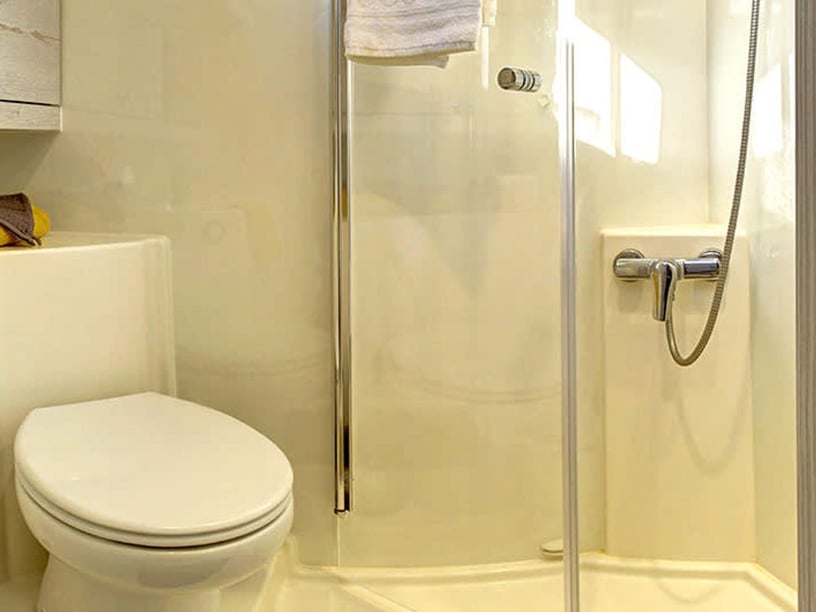 Saint-Gilles Bateau à moteur Cabine 2  Couchettes 5  Invités 5  11.5 m Numéro de l'annonce: #26407 5