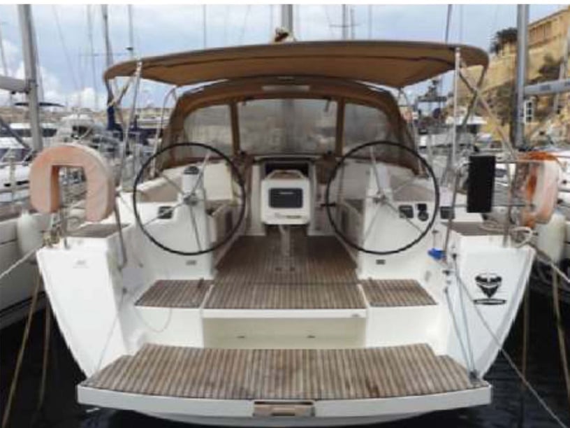 Kalkara Voilier Cabine 4  Couchettes 9  Invités 9  13.5 m Numéro de l'annonce: #2661