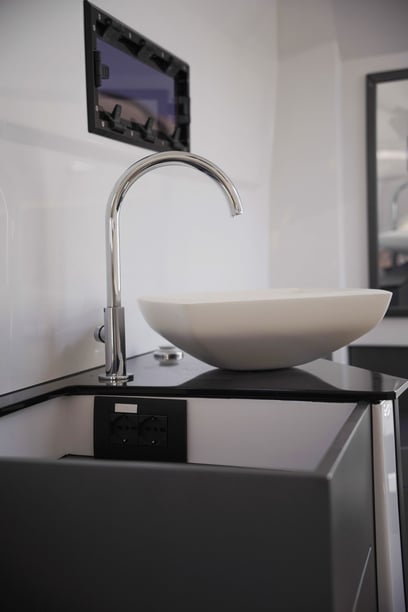 Torre Annunziata Lancha motora Cabina 1  1  literas 18  invitados 13.25 m Número de anuncio: #26972 3