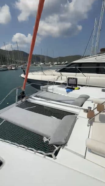 Fethiye Catamarano cabina 4  cuccette 9  9  ospiti 12.74 m Numero dell'inserzione: #27010 3