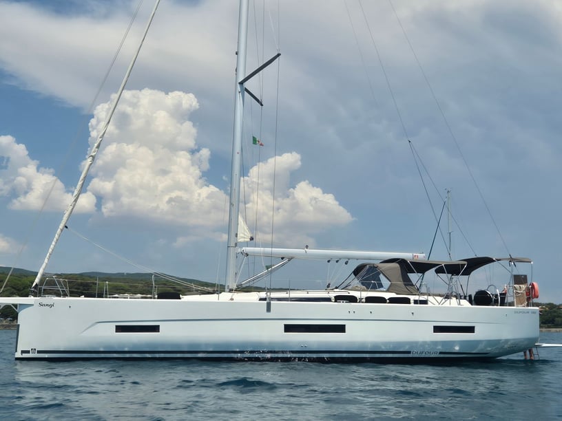 Castiglioncello Sailboat 3 cabin 6 berths 12 guests 16.33 m Listing Number: #27024