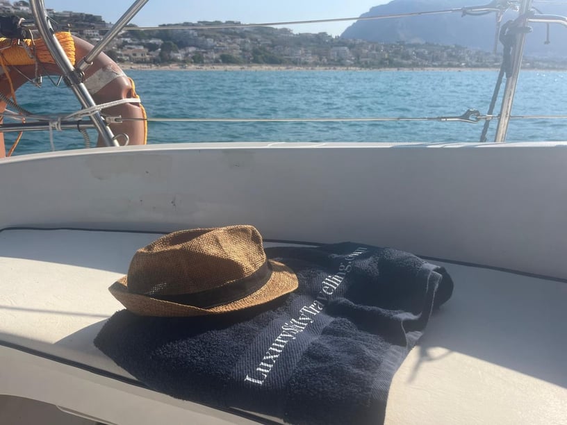 Castellammare del Golfo Sailboat 2 cabin 4 berths 4 guests 9.63 m Listing Number: #27040 4