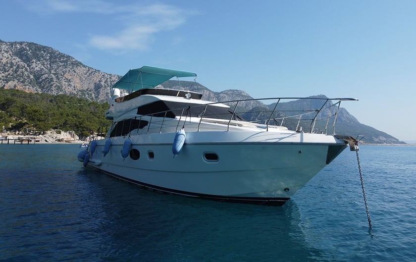 Antalya Motor Yacht 3 cabin 20 berths 25 guests 20 m Listing Number: #27049 4