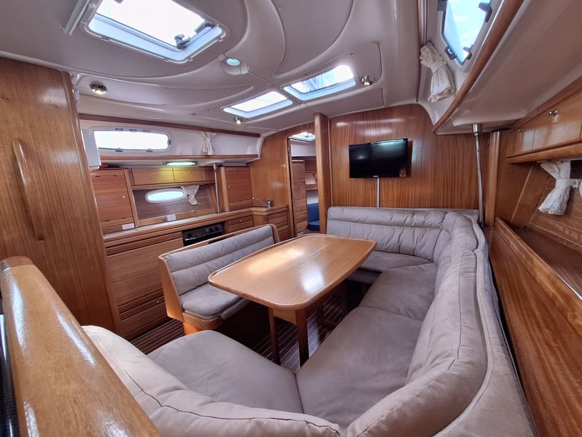 Hjellestad Segelboot 3 Kabine 8 Liegeplätze 8 Gäste 11.99 m Nummer des Inserats: #27082 5