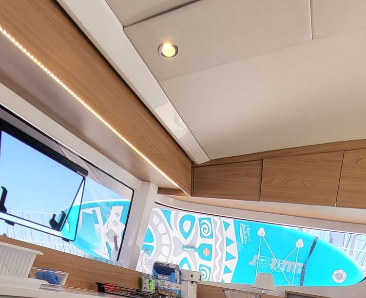 Golfo Aranci Katamaran 4 Kabine 8 Liegeplätze 8 Gäste 11.78 m Nummer des Inserats: #27087 3