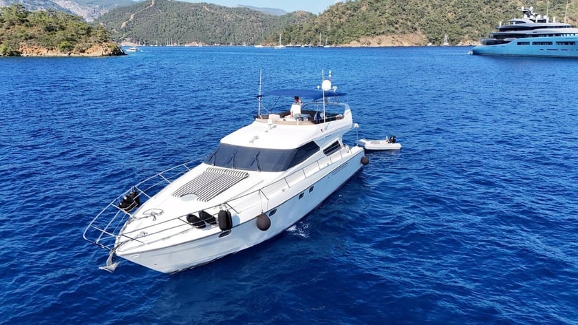 Bodrum Motoryacht 3 Kabine 6 Liegeplätze 8 Gäste 20 m Nummer des Inserats: #27100 2