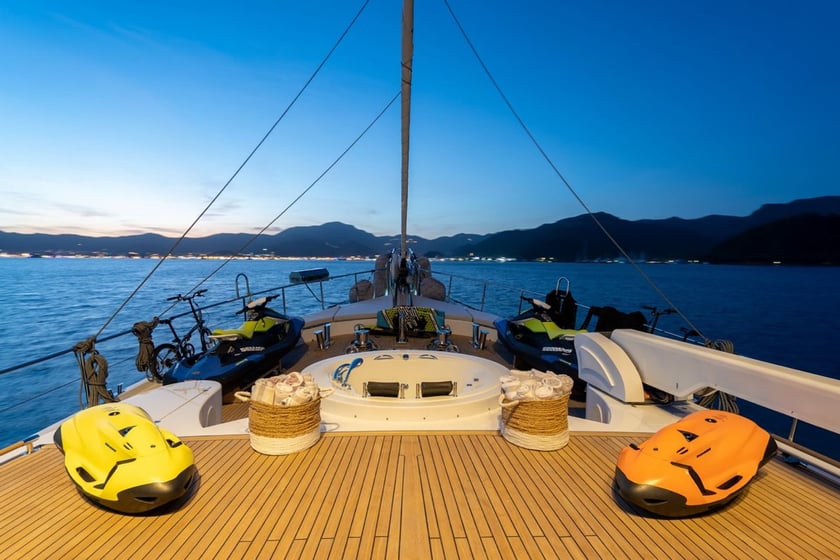 Athene Gulet Cabine 5  10  slaapplaatsen 10  gasten 39 m Lijstnummer: #27102 4