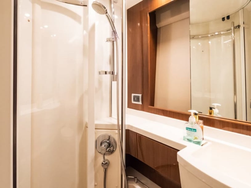 Goa Motor Yacht 3 cabin 6 berths 14 guests 16.59 m Listing Number: #27117 5