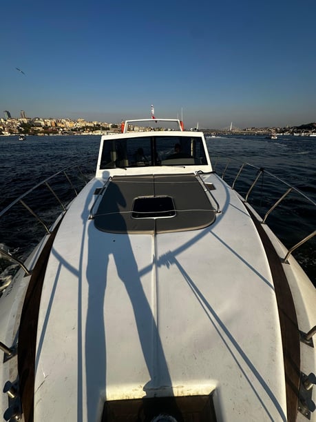 Halic Yacht a motore  cuccette 4  8  ospiti 14 m Numero dell'inserzione: #27122 3