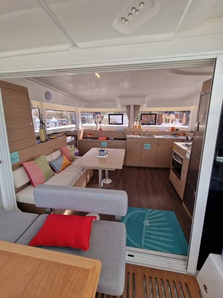 Pointe à Pitre Catamaran Cabine 4  10  slaapplaatsen 10  gasten 11.58 m Lijstnummer: #27129 4