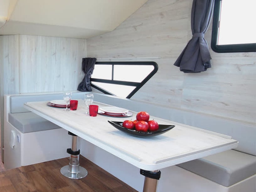 Casale sul Sile Motorboot Cabine 4  10  slaapplaatsen 10  gasten 13.6 m Lijstnummer: #27157 2