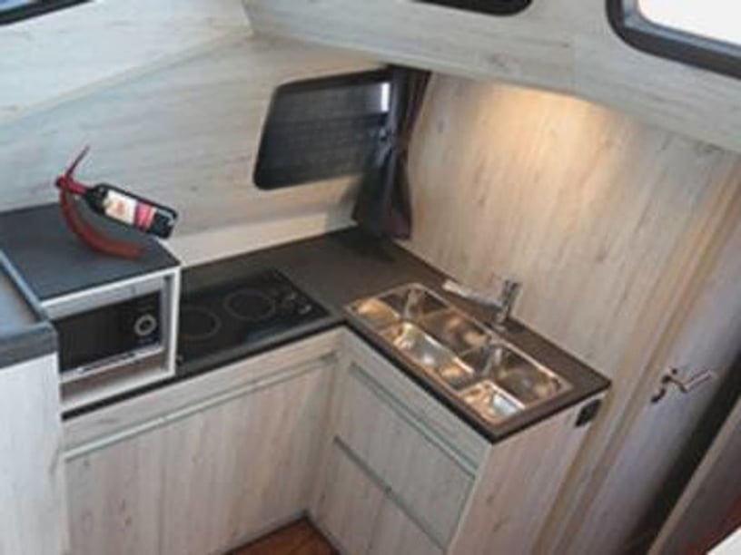 Casale sul Sile Motorboot Cabine 4  10  slaapplaatsen 10  gasten 13.6 m Lijstnummer: #27157 5