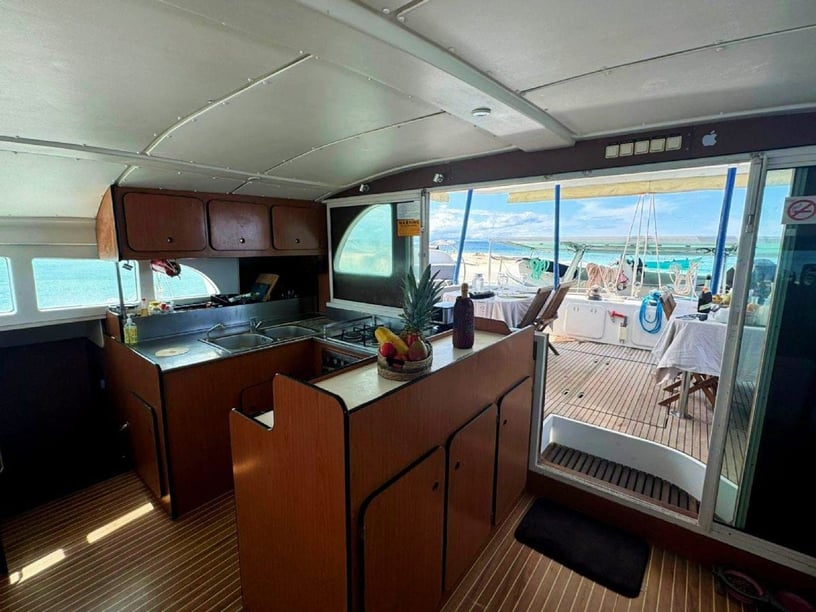 San Blas Islands Catamaran 6 cabin 12 berths 12 guests 17.6 m Listing Number: #27165 3
