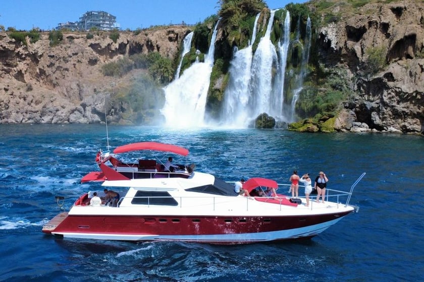Antalya Motor Yacht   12 guests 18 m Listing Number: #27177