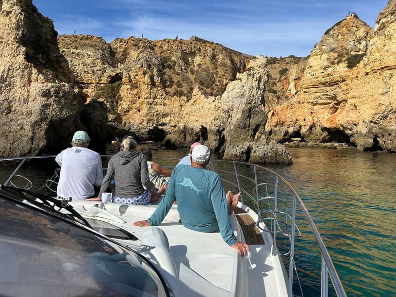 Lagos Yacht à moteur   Invités 12  14.19 m Numéro de l'annonce: #27183 4