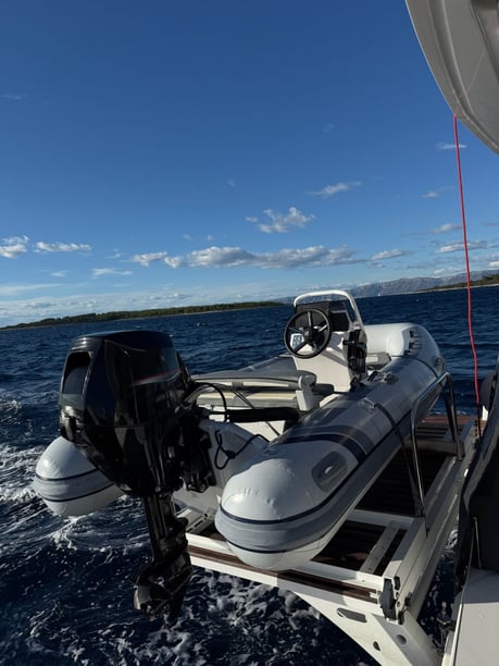 Trogir Catamaran Cabine 6  11  slaapplaatsen 11  gasten 15.35 m Lijstnummer: #27184 4