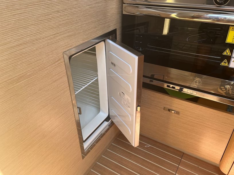 Punat Zeilboot Cabine 3  7  slaapplaatsen 7  gasten 12.07 m Lijstnummer: #27198 4