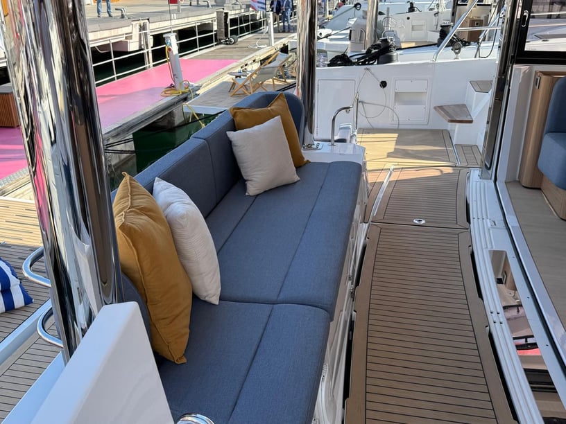 Salerno Catamaran 6 cabin 14 berths 14 guests 15.9 m Listing Number: #27224 5