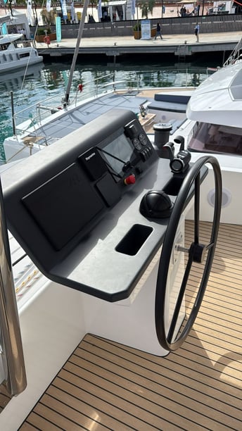 Portisco Catamarano cabina 5  cuccette 10  10  ospiti 17.65 m Numero dell'inserzione: #27226 4