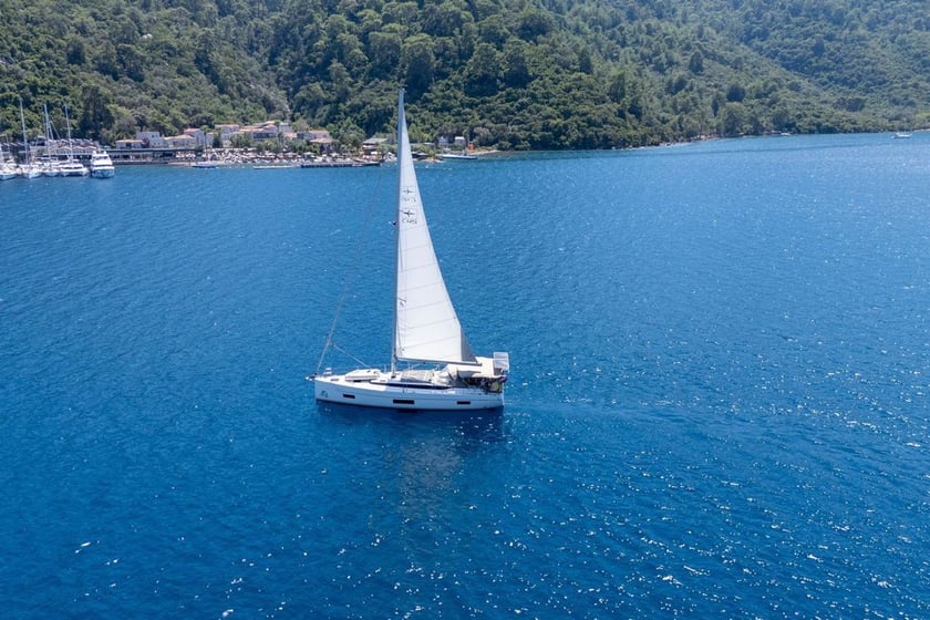 Marmaris Barca a vela cabina 3  cuccette 6  6  ospiti 13.94 m Numero dell'inserzione: #27252 2