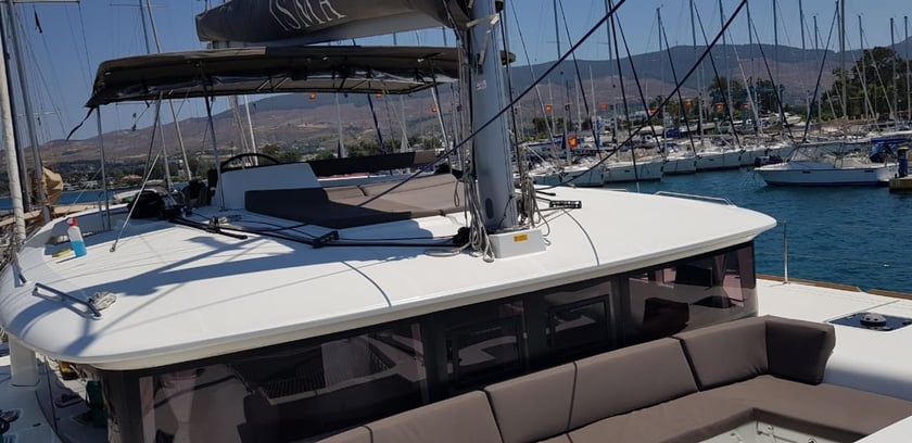 Sami Katamaran 6 kabin Konaklama 12 kişi Seyir 12 kişi 13.96 m İlan No: #27253 3