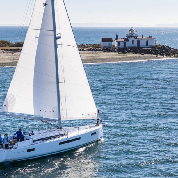 Puntone Yelkenli 5 kabin Konaklama 13 kişi Seyir 13 kişi 14.8 m İlan No: #27256 3