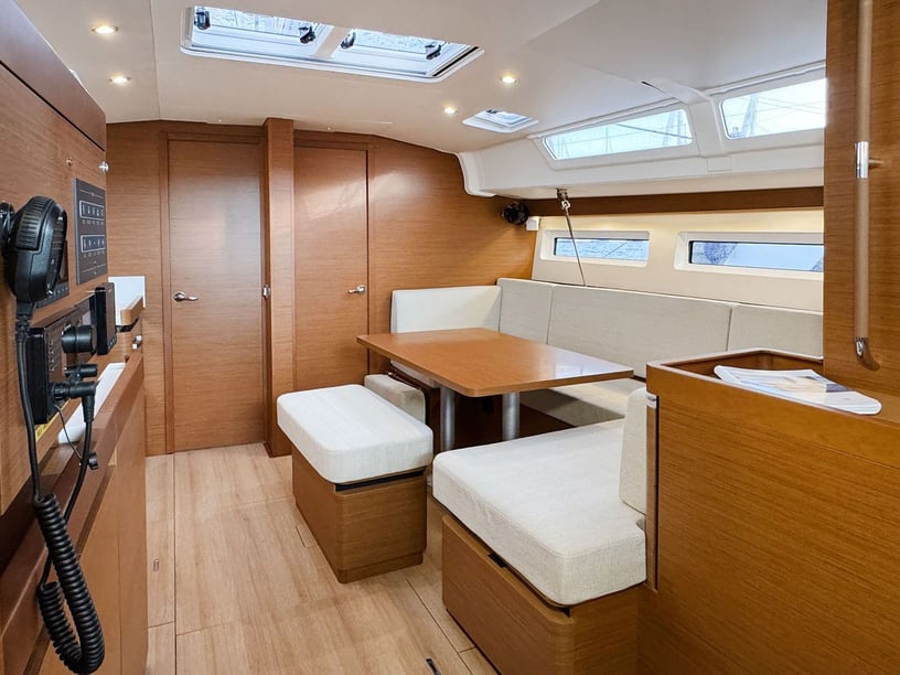 Puntone Segelboot 5 Kabine 13 Liegeplätze 13 Gäste 14.8 m Nummer des Inserats: #27256 2