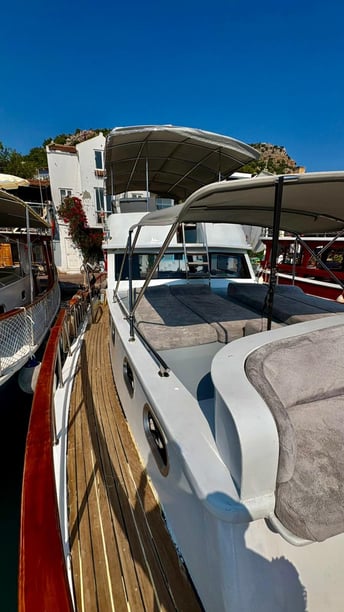 Bozburun Gulet 2 Kabine 4 Liegeplätze 4 Gäste 12 m Nummer des Inserats: #27276 4