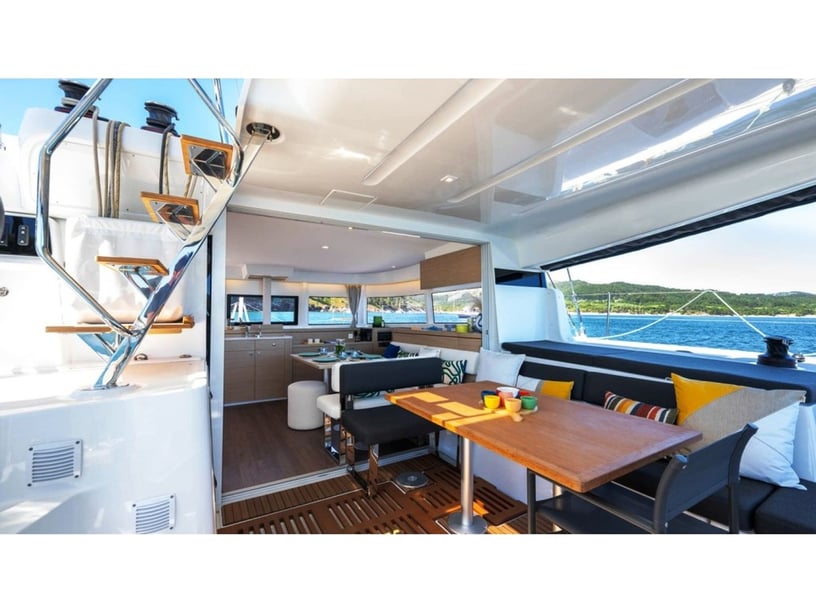 Nydri Katamaran 4 kabin Konaklama 12 kişi Seyir 12 kişi 13.85 m İlan No: #27314 2