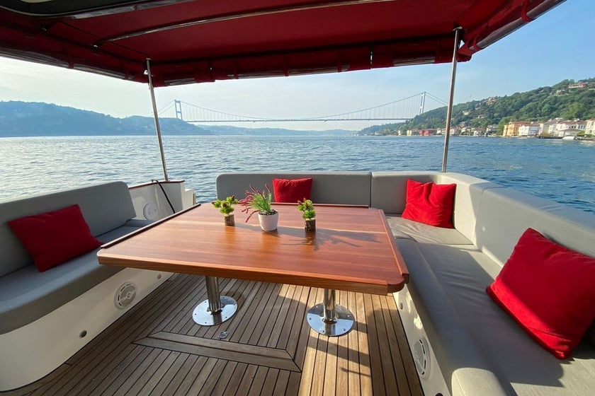 Anadolu Hisarı Motoryat   Seyir 10 kişi 12 m İlan No: #27329 3