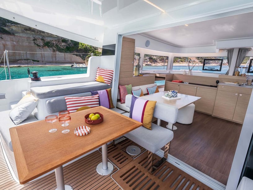 Nea Peramos - Attica Catamaran 6 cabin 10 berths 10 guests 13.12 m Listing Number: #27399 2