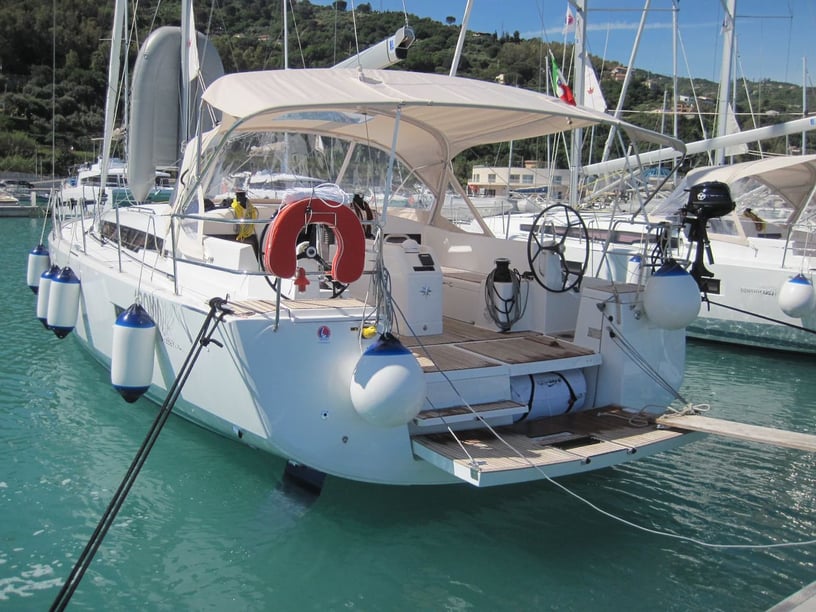 Capo d'Orlando Sailboat 6 cabin 12 berths 12 guests 13.24 m Listing Number: #27446