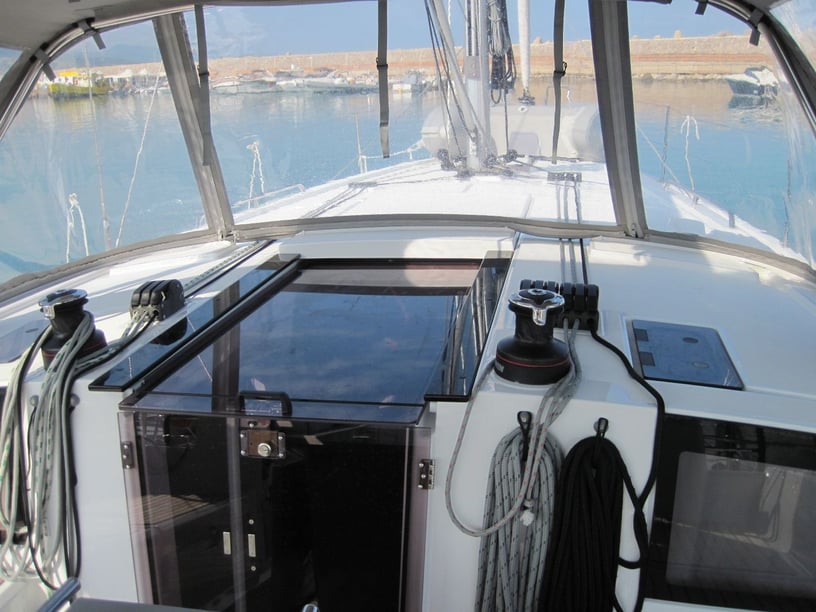 Capo d'Orlando Sailboat 3 cabin 8 berths 8 guests 11.97 m Listing Number: #27457 4