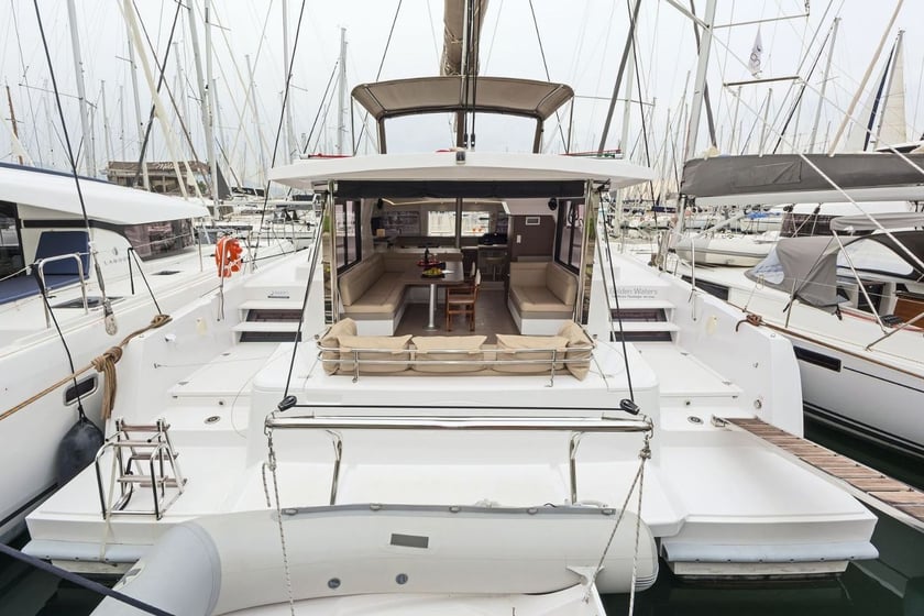 Limenas Avdiron Katamaran 6 Kabine 12 Liegeplätze 12 Gäste 12.37 m Nummer des Inserats: #27469 5