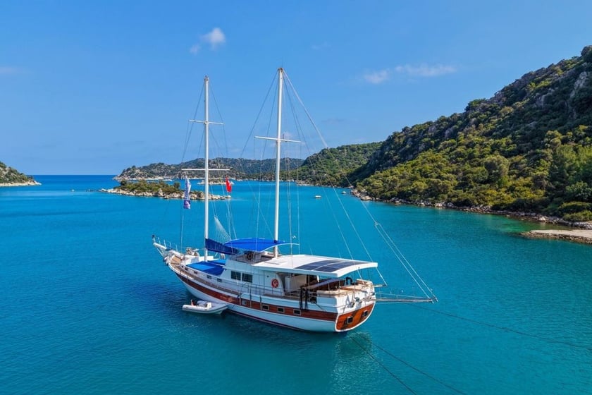 Fethiye Gulet 8 kabin Konaklama 16 kişi Seyir 16 kişi 25 m İlan No: #27470 4