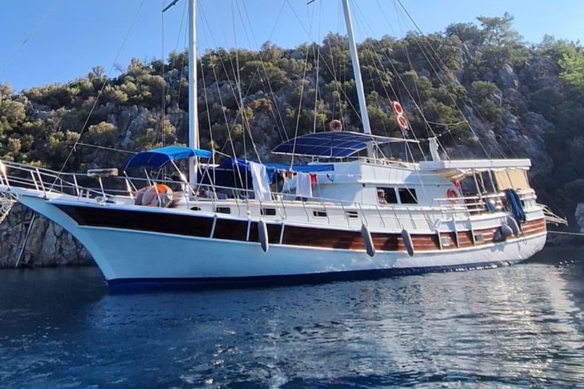 Fethiye Gulet 8 cabin 16 berths 16 guests 25 m Listing Number: #27470 2