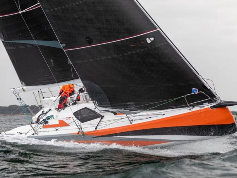 La Trinité-sur-Mer Sailboat 2 cabin 6 berths 6 guests 10.11 m Listing Number: #27485