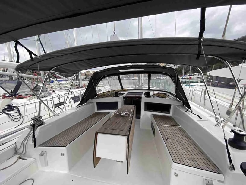 Agropoli Segelboot 6 Kabine 12 Liegeplätze 12 Gäste 14.32 m Nummer des Inserats: #27519 5