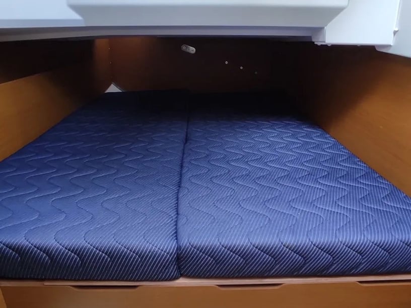 Agropoli Segelboot 7 Kabine 12 Liegeplätze 12 Gäste 14 m Nummer des Inserats: #27529 2