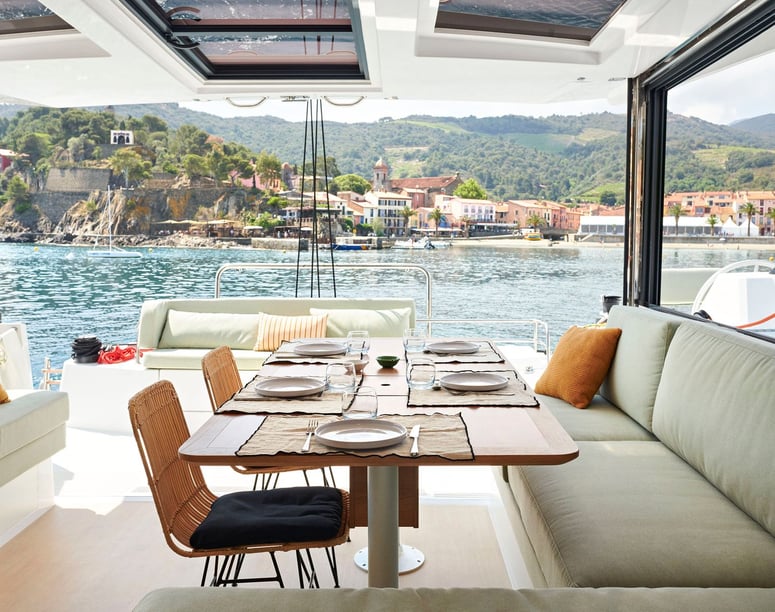 Saint-Mandrier-sur-Mer Katamaran 4 kabin Konaklama 10 kişi Seyir 10 kişi 11.58 m İlan No: #27553 4