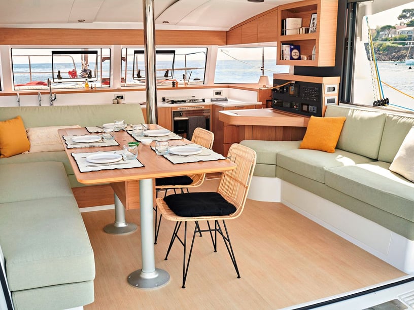 Saint-Mandrier-sur-Mer Katamaran 4 kabin Konaklama 10 kişi Seyir 10 kişi 11.58 m İlan No: #27553 2