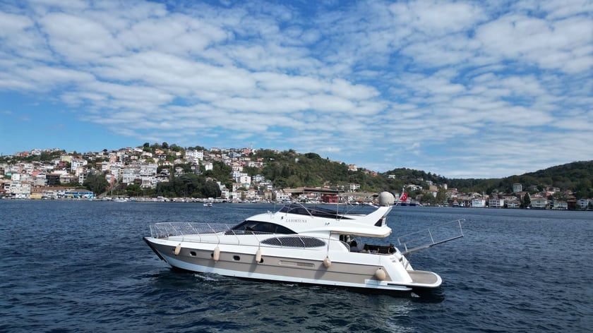 Kurucesme Motoryacht 3 Kabine 6 Liegeplätze 20 Gäste 19 m Nummer des Inserats: #27563 3