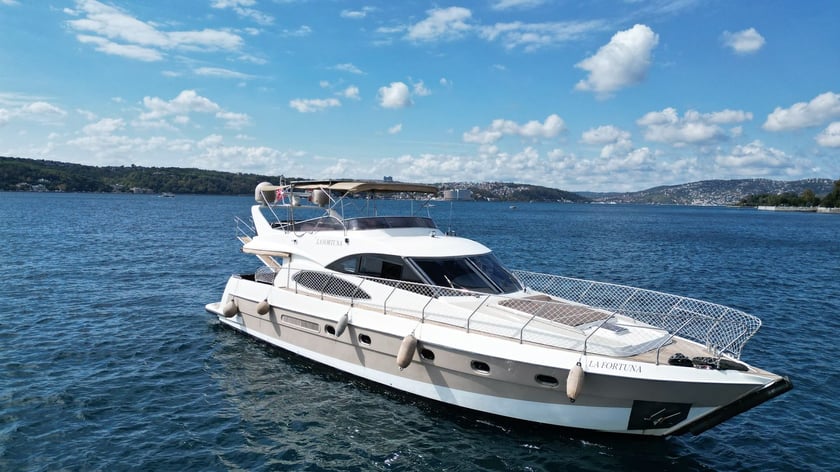 Kurucesme Motoryacht 3 Kabine 6 Liegeplätze 20 Gäste 19 m Nummer des Inserats: #27563 2