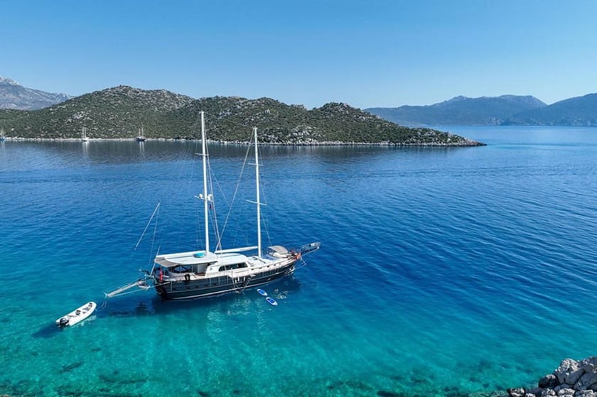 Marmaris Gulet 5 cabin 10 berths 11 guests 24 m Listing Number: #27567 3