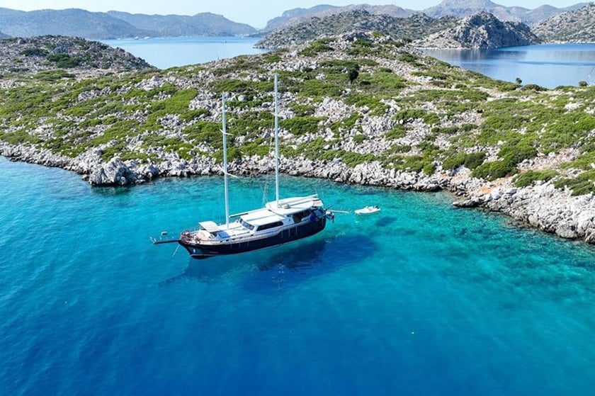 Marmaris Gulet 5 cabin 10 berths 11 guests 24 m Listing Number: #27567