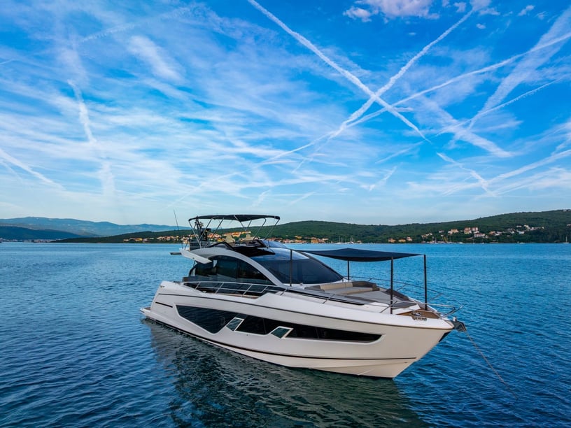 Gesplitst Motorjacht Cabine 4  6  slaapplaatsen 6  gasten 22.5 m Lijstnummer: #27596