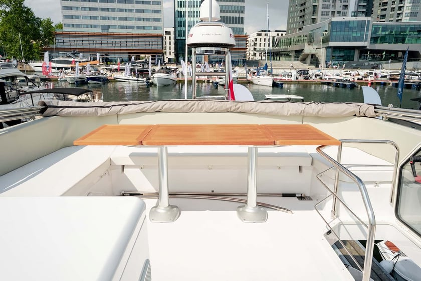 Sukošan Motoscafo cabina 4  cuccette 7  7  ospiti 13.72 m Numero dell'inserzione: #27620 4