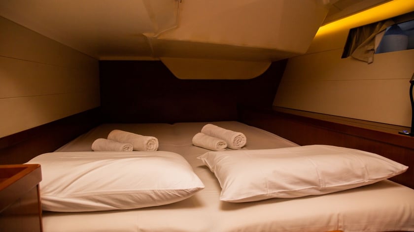 Kavala Yelkenli 5 kabin Konaklama 10 kişi Seyir 10 kişi 14.6 m İlan No: #27628 3